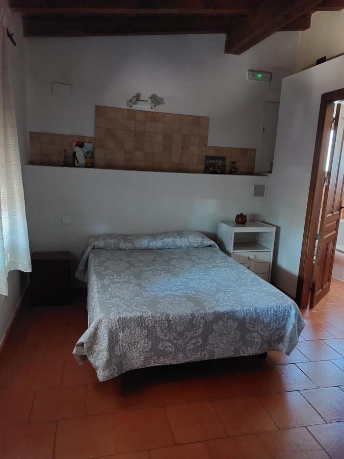Higueras Y Olivos Villa Candeleda Eksteriør billede