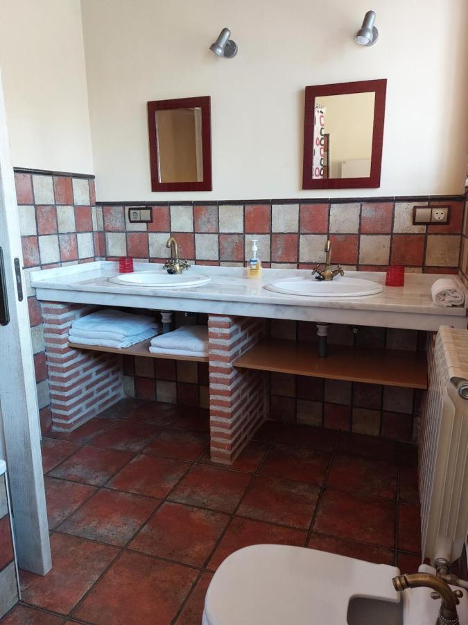 Higueras Y Olivos Villa Candeleda Eksteriør billede