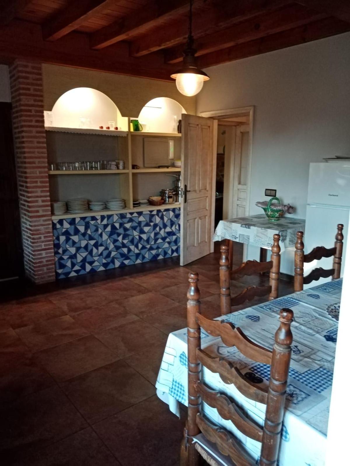 Higueras Y Olivos Villa Candeleda Eksteriør billede